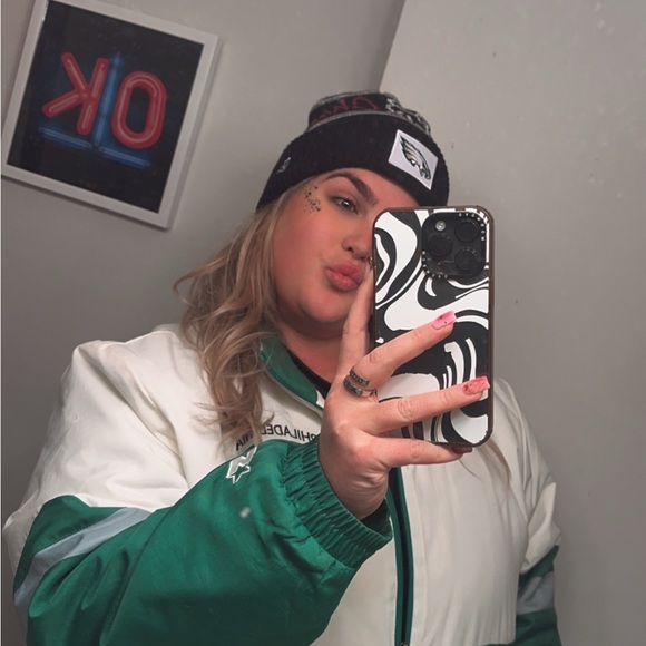 Meet your Posher, Kelsey - Picture 5 of 5